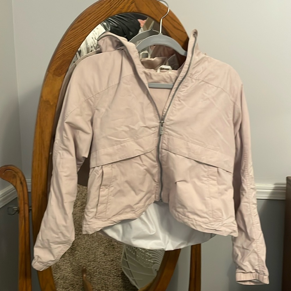 Lululemton hooded rain jacket